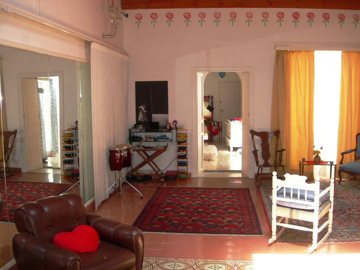 Vucciria Hostel Palermo Exteriör bild
